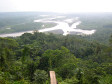 Ausblick auf den Dschungel. Diese Rios fliessen in den Amazona